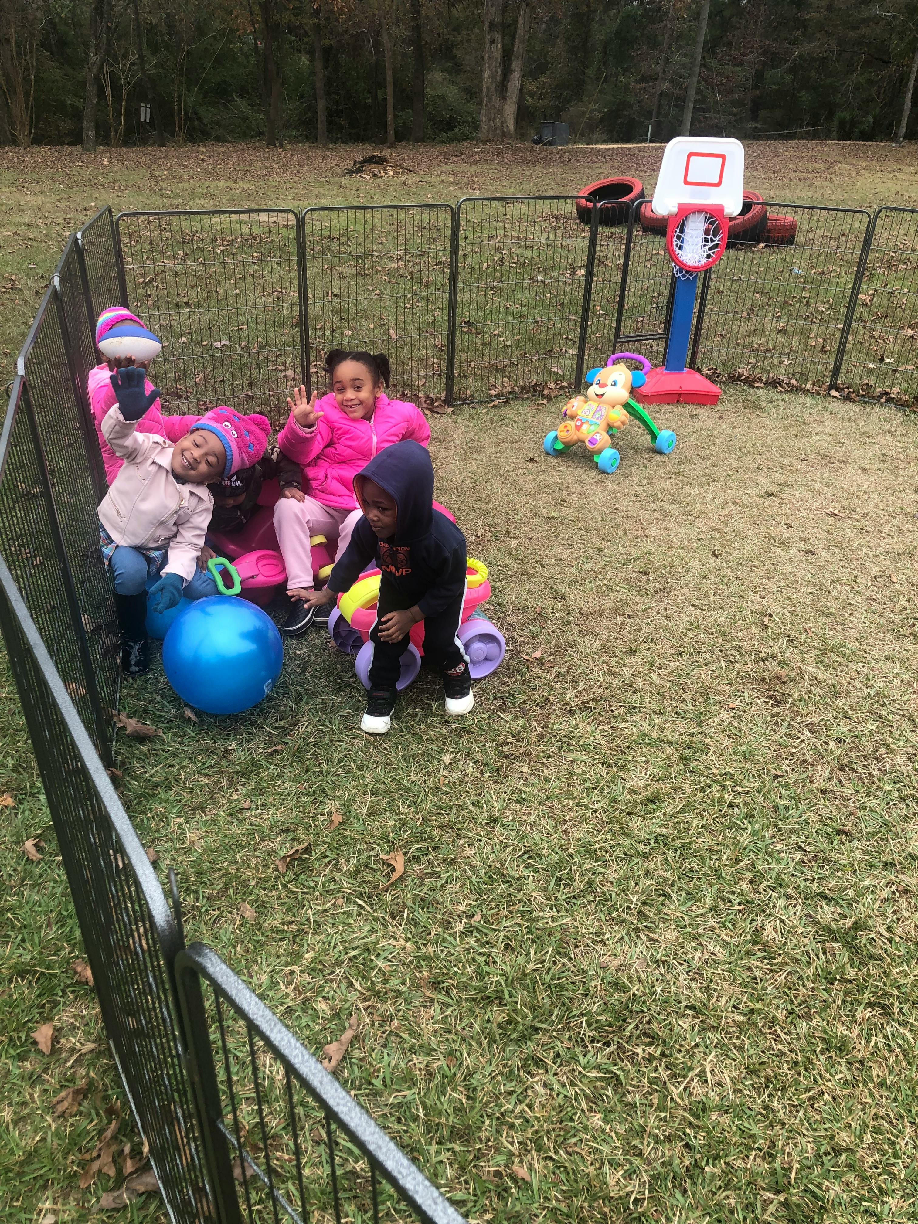 Loving Care Child Care Services in Silver Creek, MS