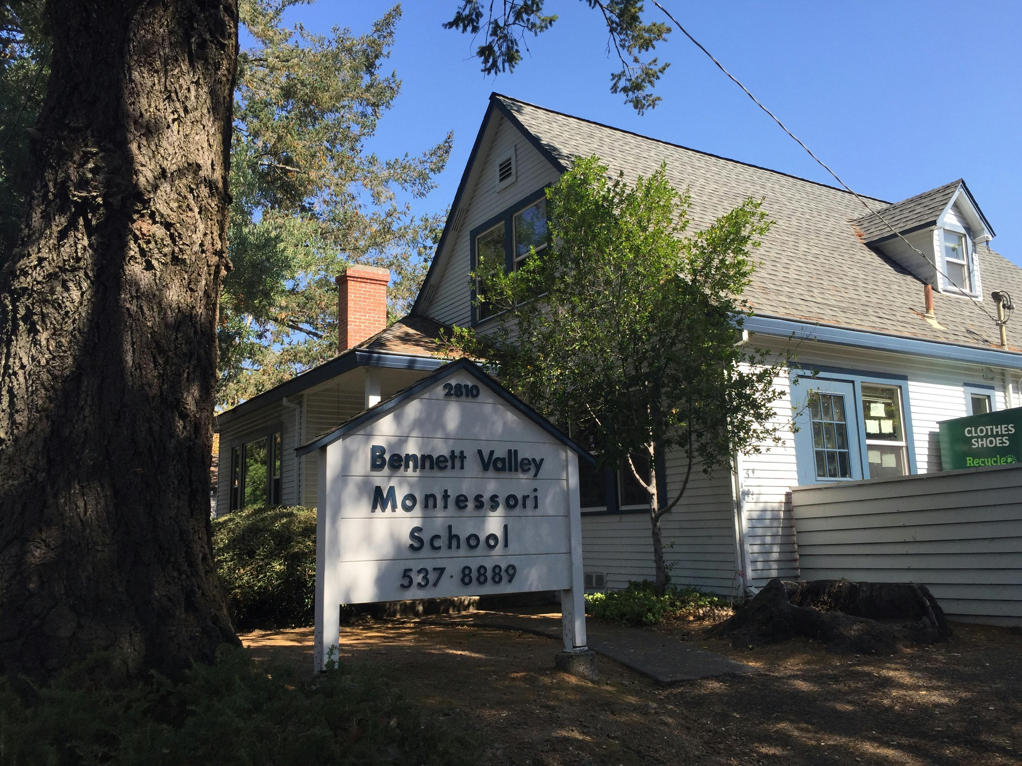 Bennett Valley Montessori School sign in front of a building