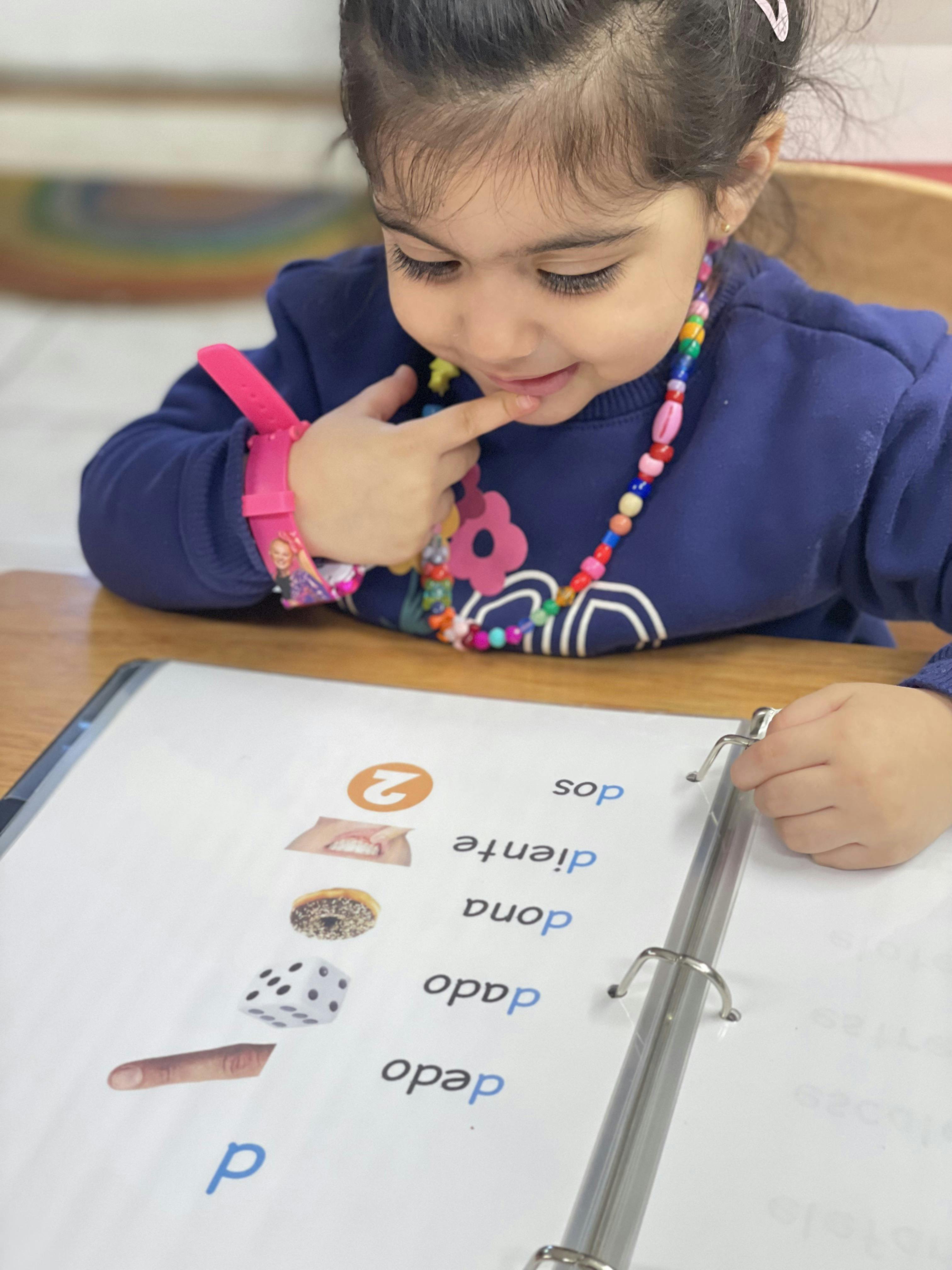 Guaria Montessori in Newton, MA