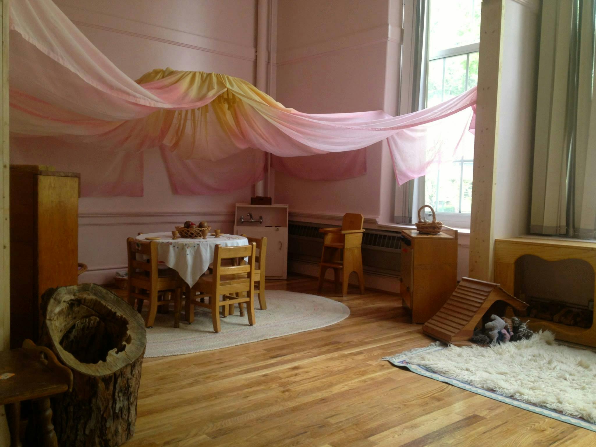 Cincinnati Waldorf School Daycare in Cincinnati, OH Winnie