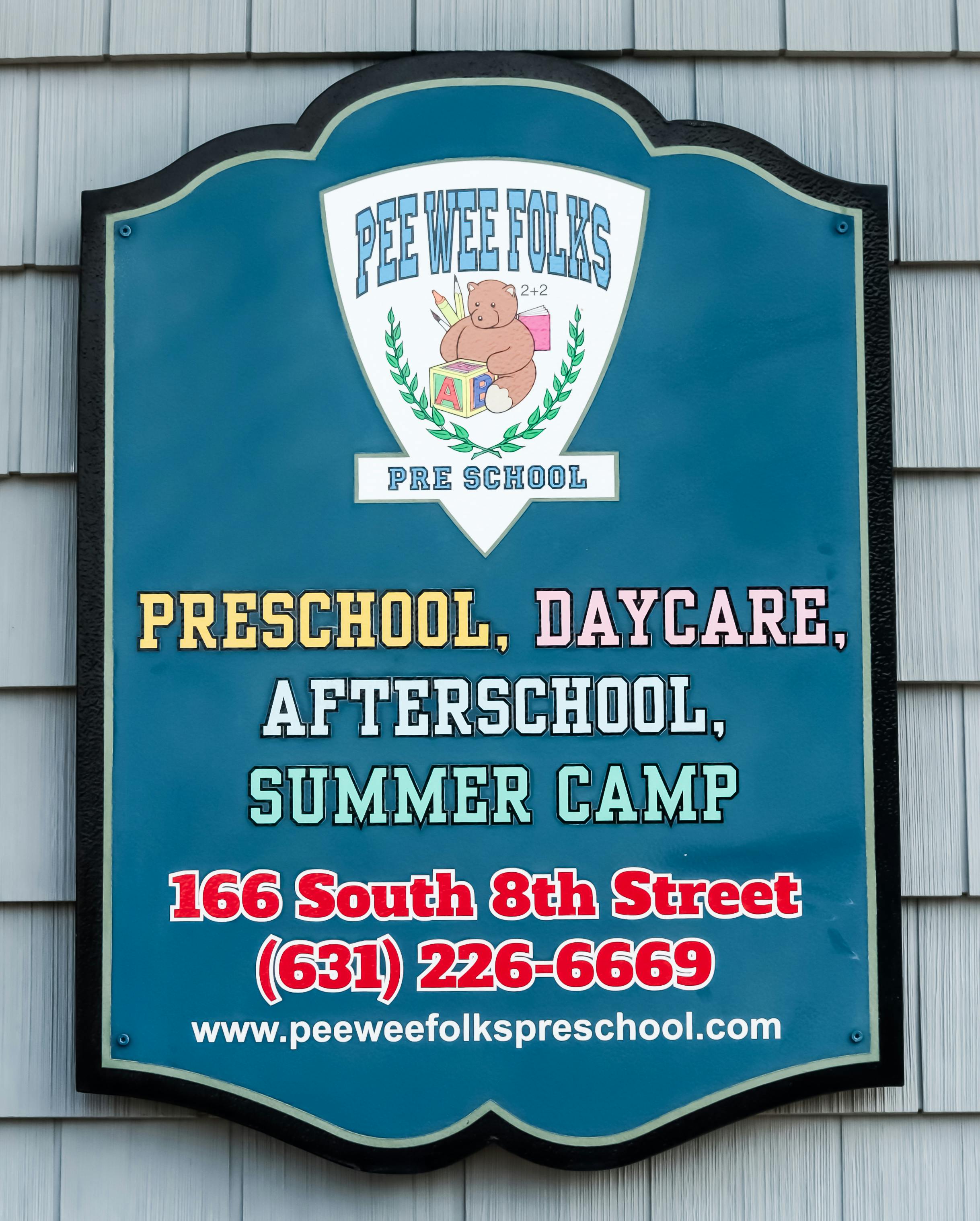 Pee Wee Folks Preschool sign
