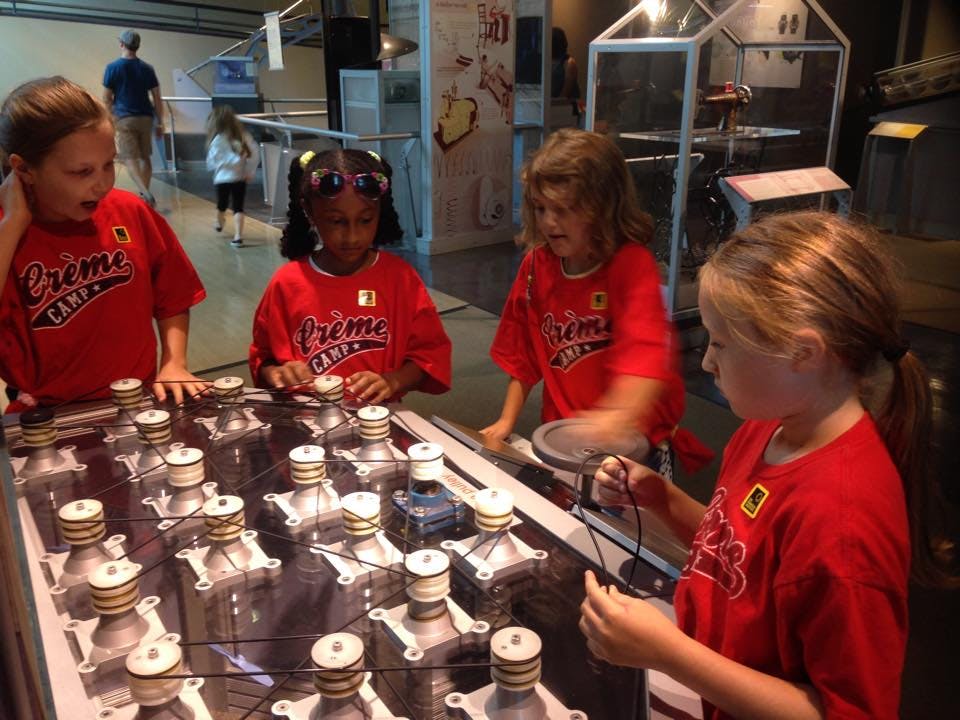 Creme de la Creme (Mount Laurel) Preschool in Mount Laurel Township