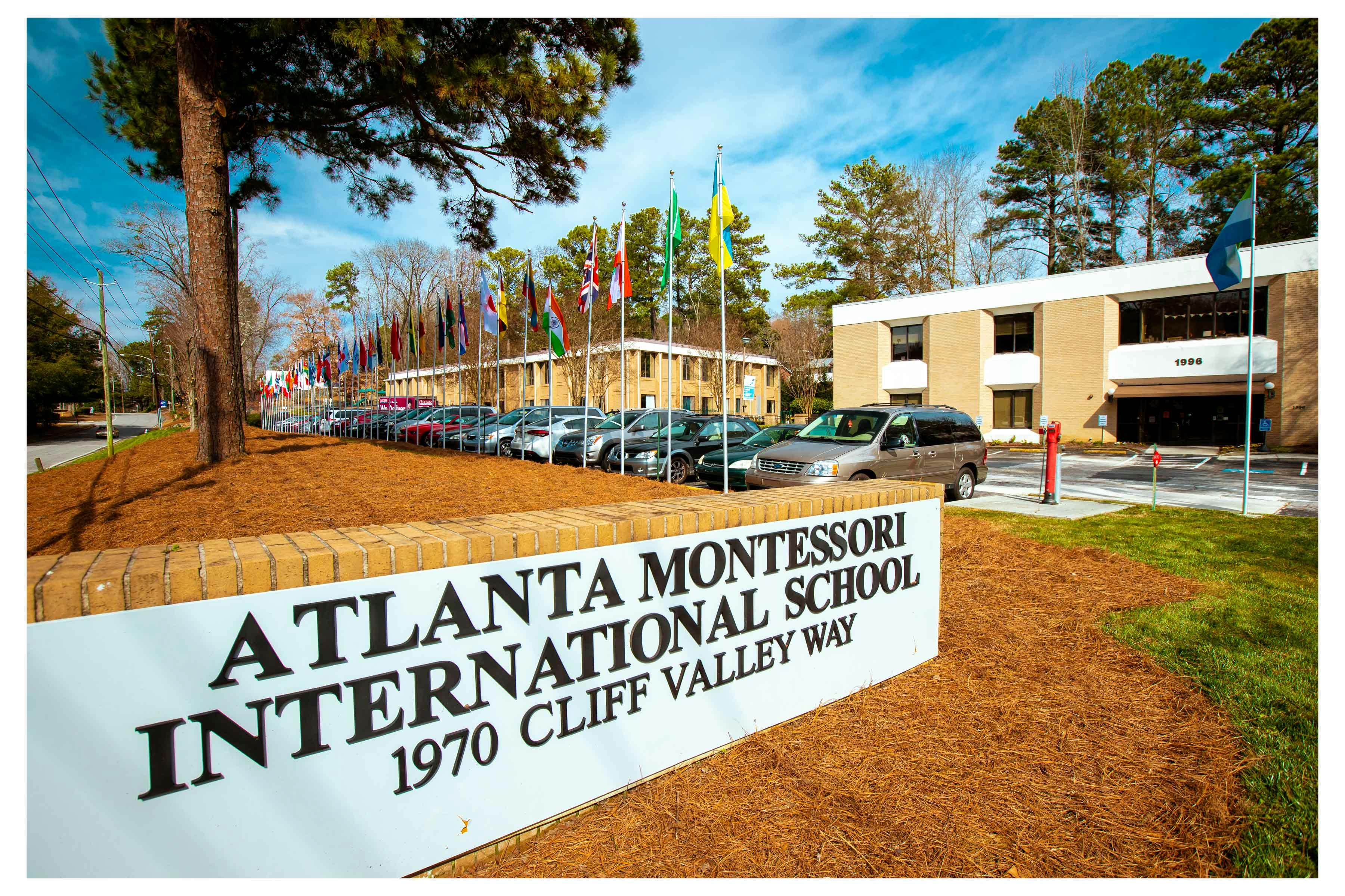 Atlanta Montessori International School (Cliff Valley) - Daycare in