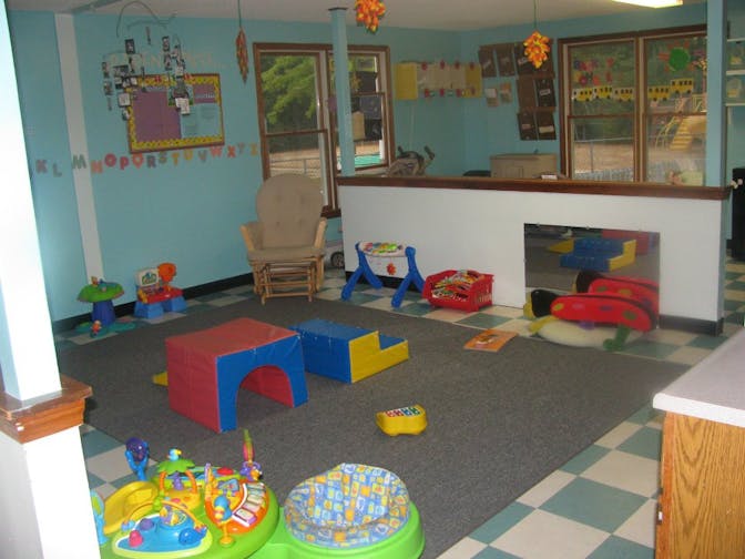 the-kids-place-preschool.com  Home daycare rooms, Daycare design