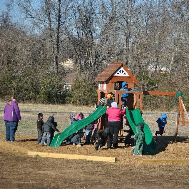 Hands Up! Preschool in Jackson, TN