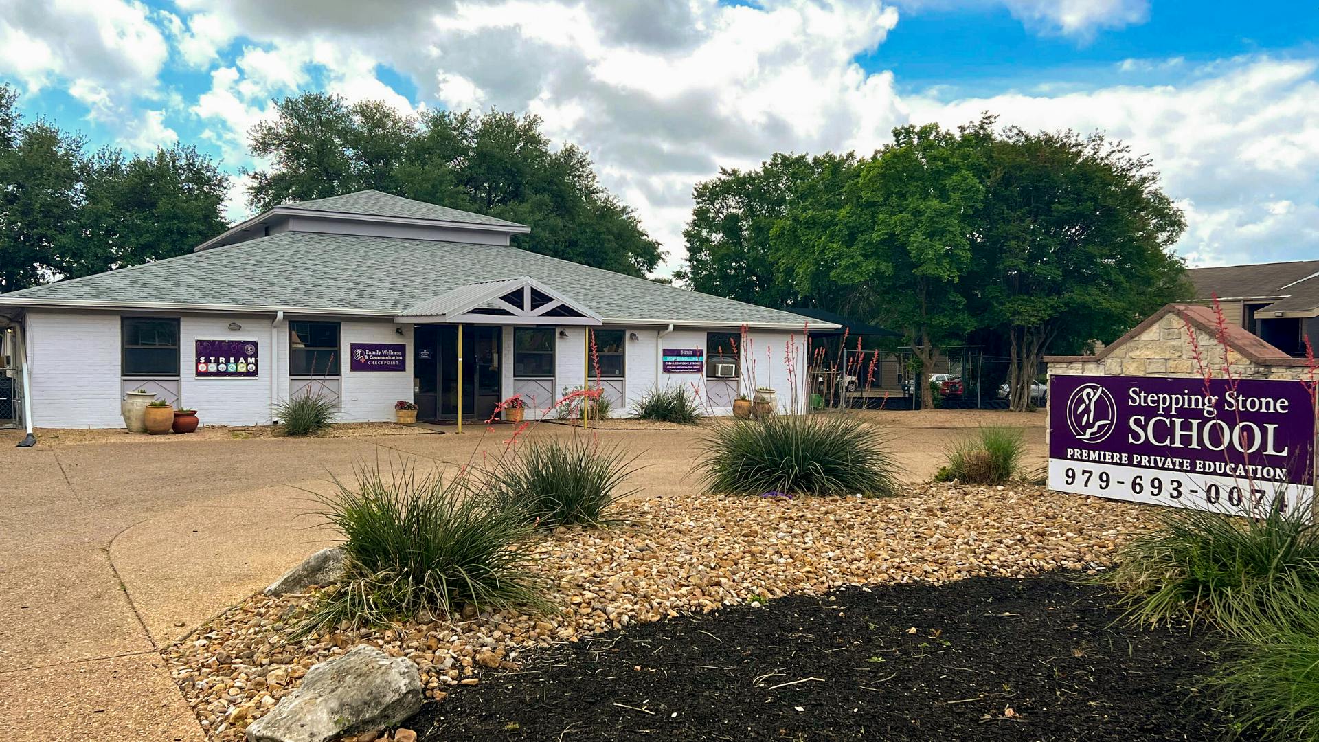 Stepping Stone School (University/Post Oak) in College Station, TX
