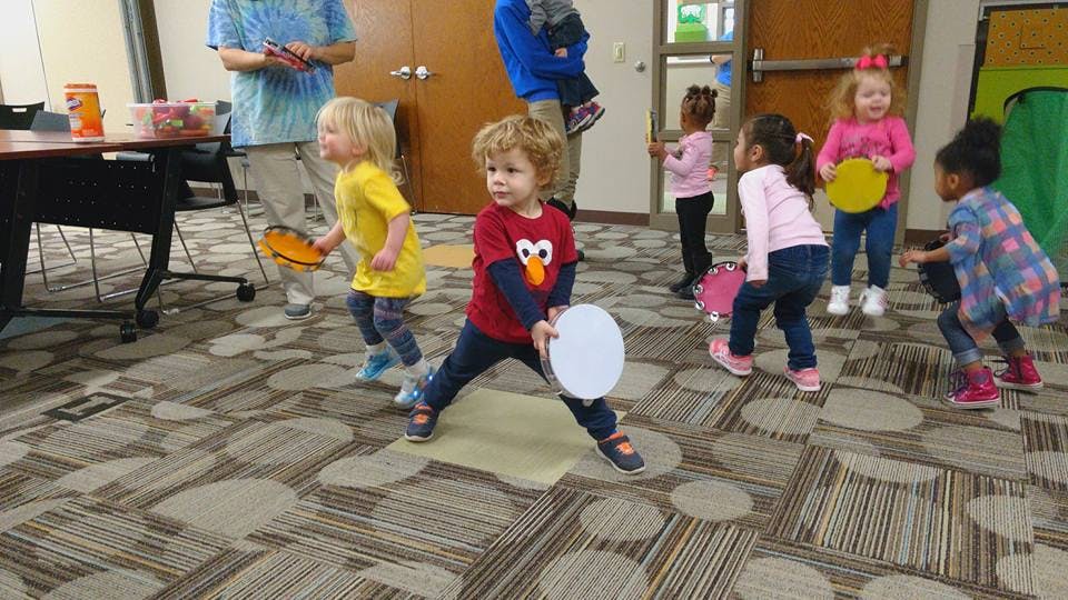 Hcc Hand N Hand Child Care Center Daycare In Loves Park Il Winnie