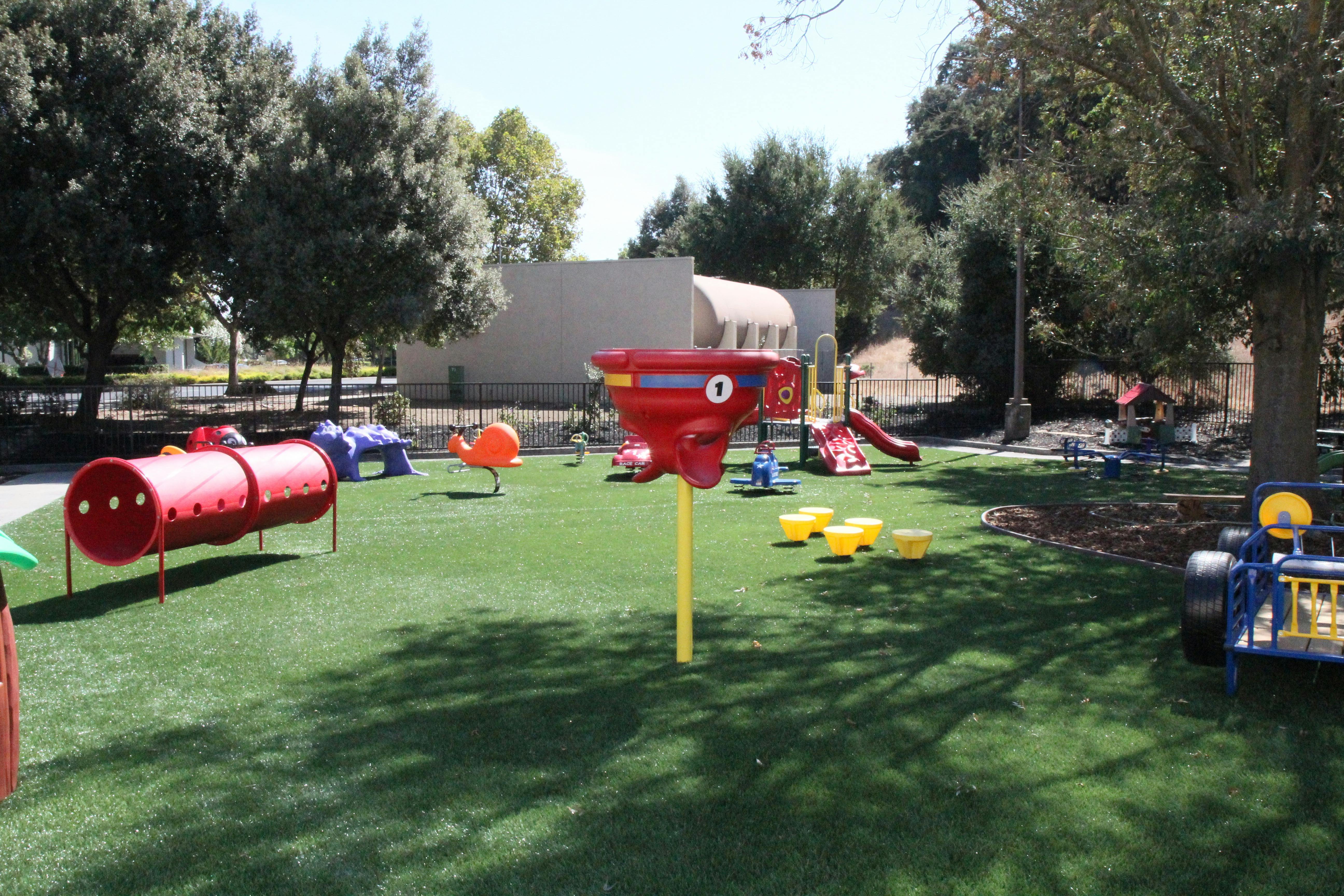 Little Flowers Montessori (Pleasanton Dublin) Daycare in Pleasanton