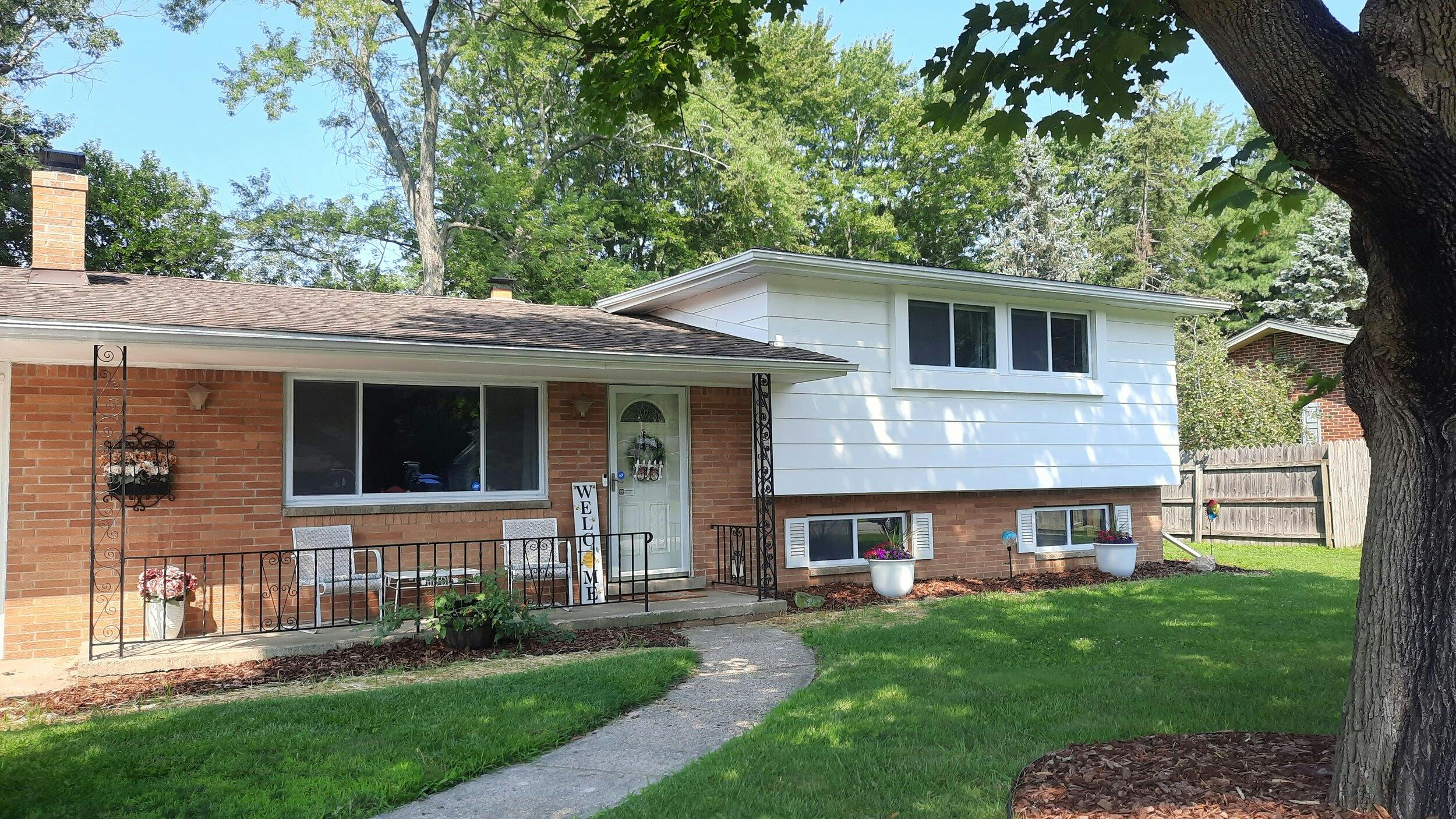 Maple Leaf Child Care in Jackson, MI