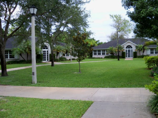 Children's Rainbow Day School Daycare in Miami, FL Winnie