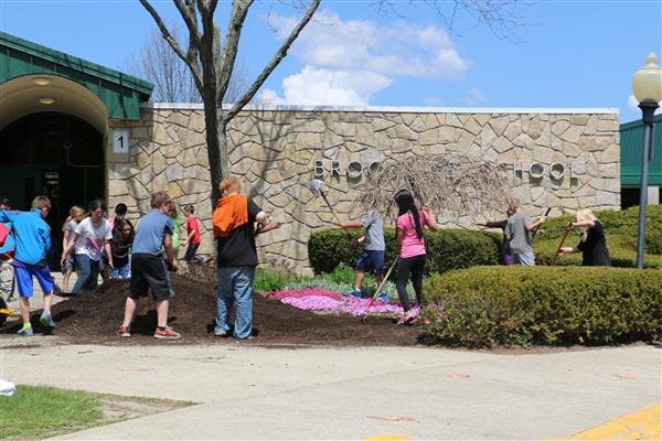 Care After School Brookside Daycare in Columbus, OH Winnie