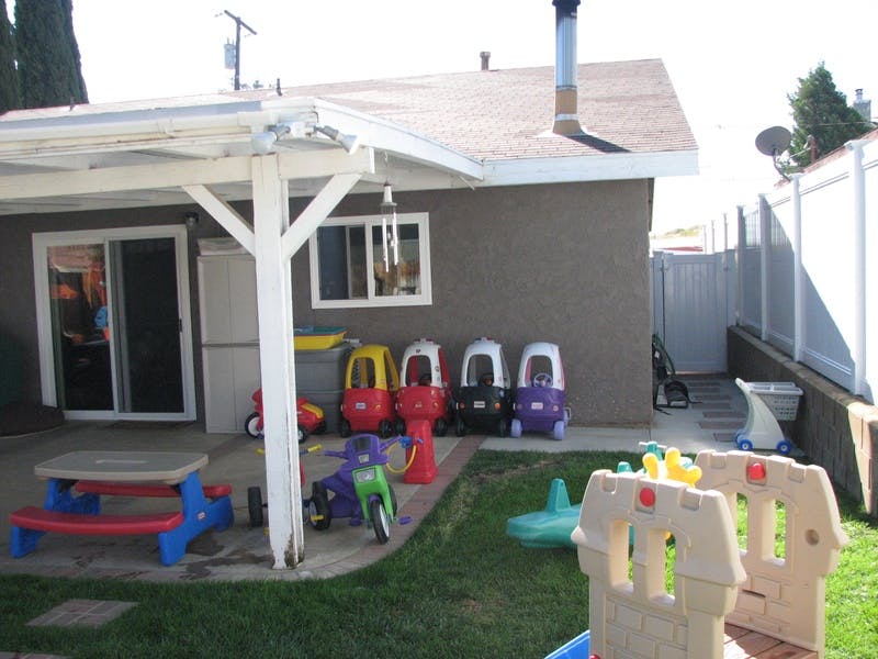 Lakes Childcare in Lake Hughes, CA