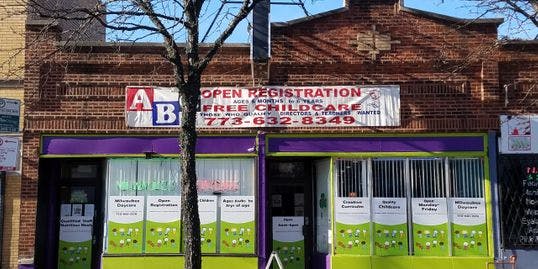 Milwaukee Daycare Daycare in Chicago, IL Winnie