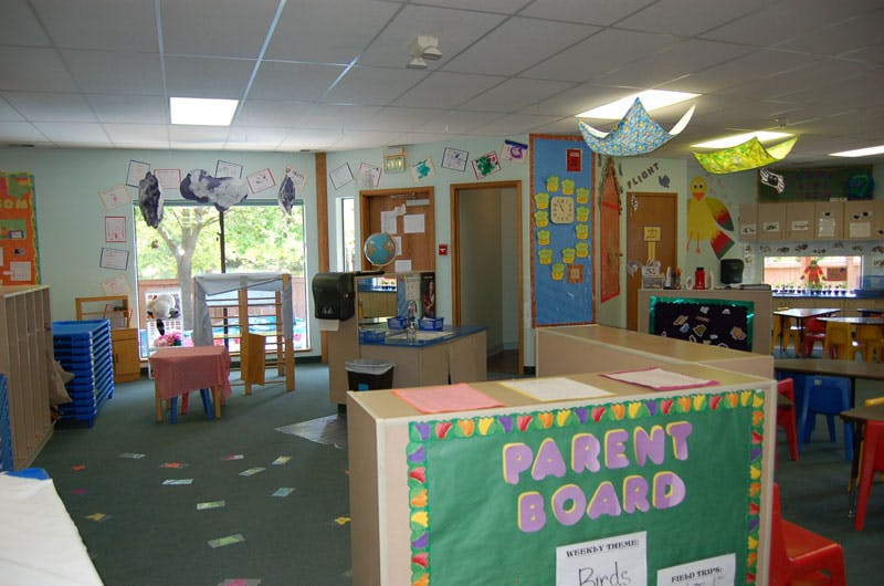 Classroom with a "Parent Board" sign
