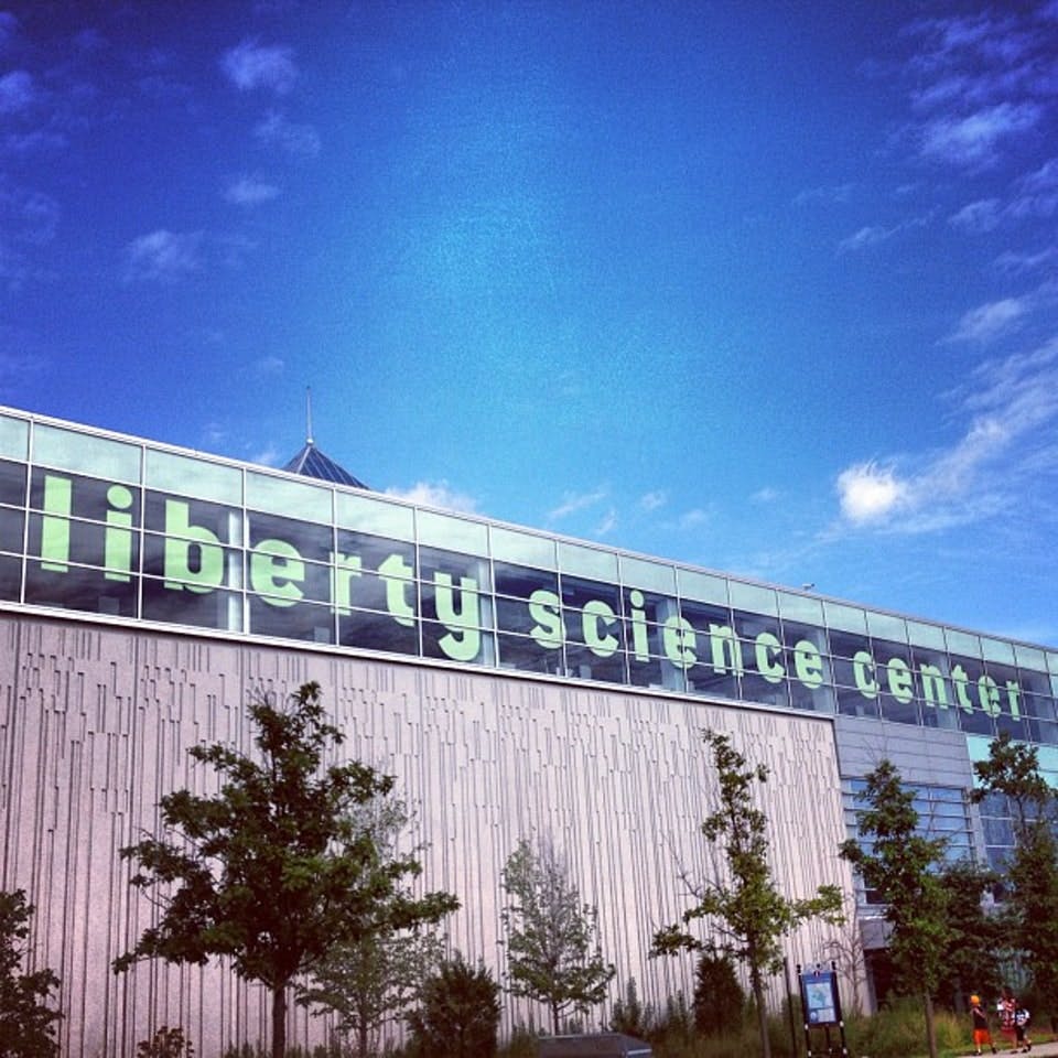 Liberty Science Center in Jersey City Parent Reviews on Winnie