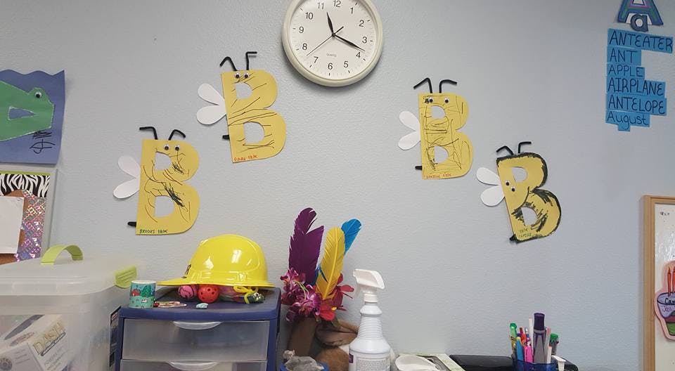 Wall decorations of the letter B shaped like bees