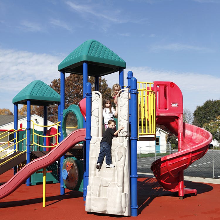 Toddlers N' Tots Daycare in Clarksboro, NJ Winnie