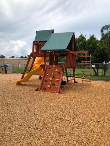 Little Feet Learning Center in Port St. Lucie, FL