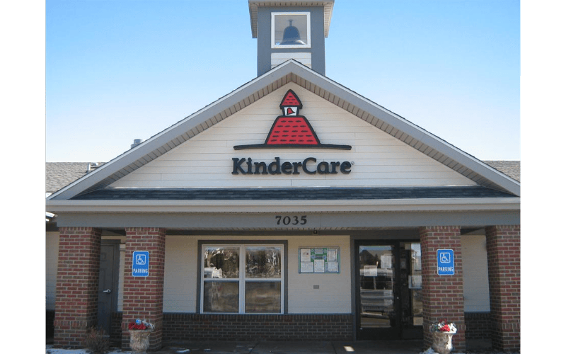 Front exterior of a KinderCare building