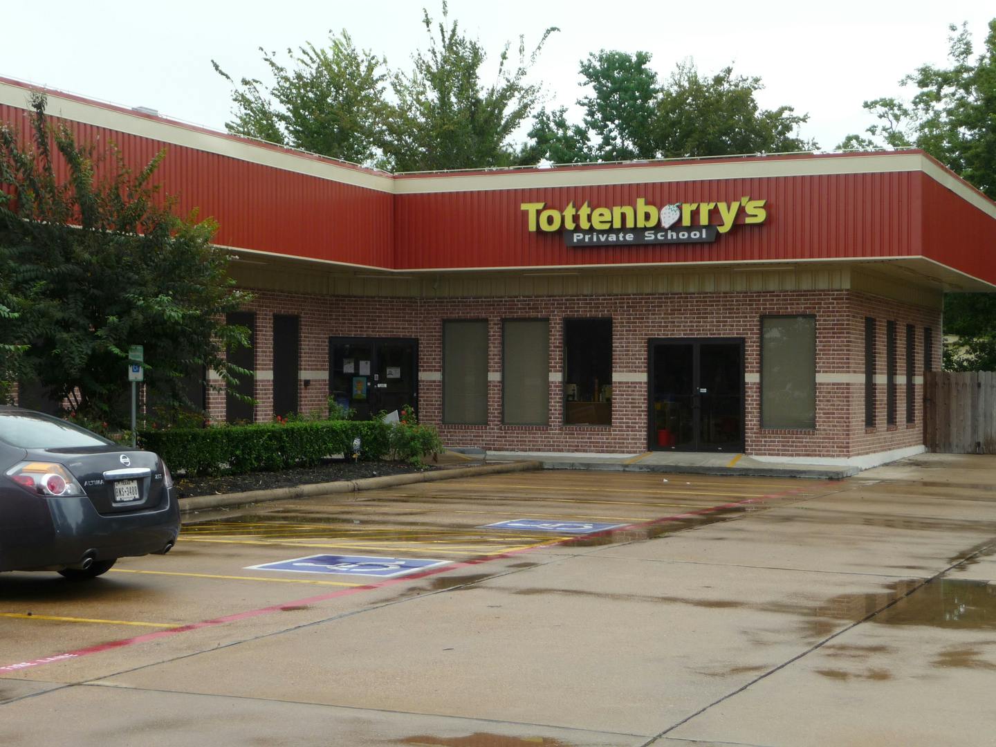 Tottenberry's Private School building with a car in the parking lot