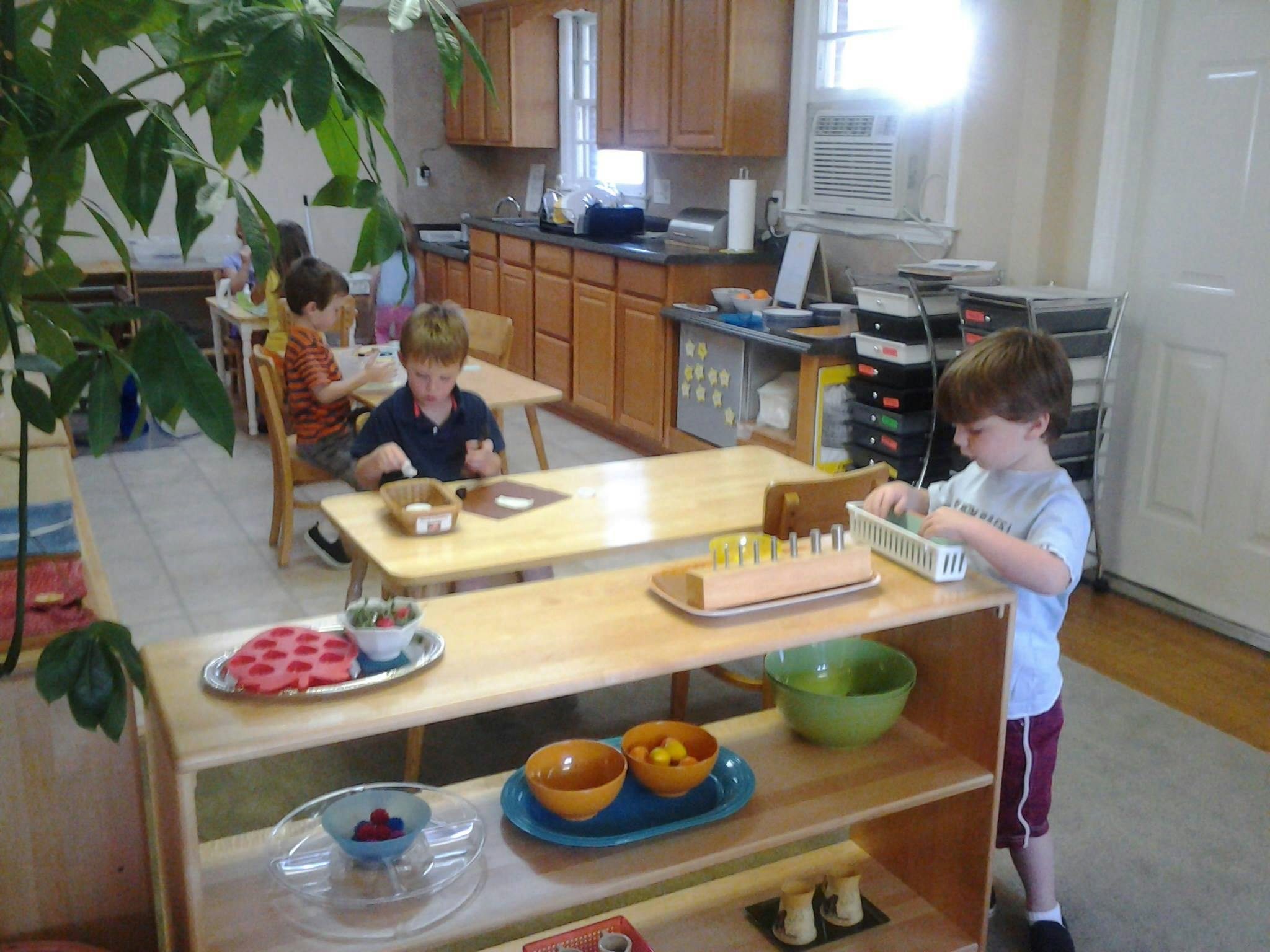 Holding Hands Montessori School in Berea, KY
