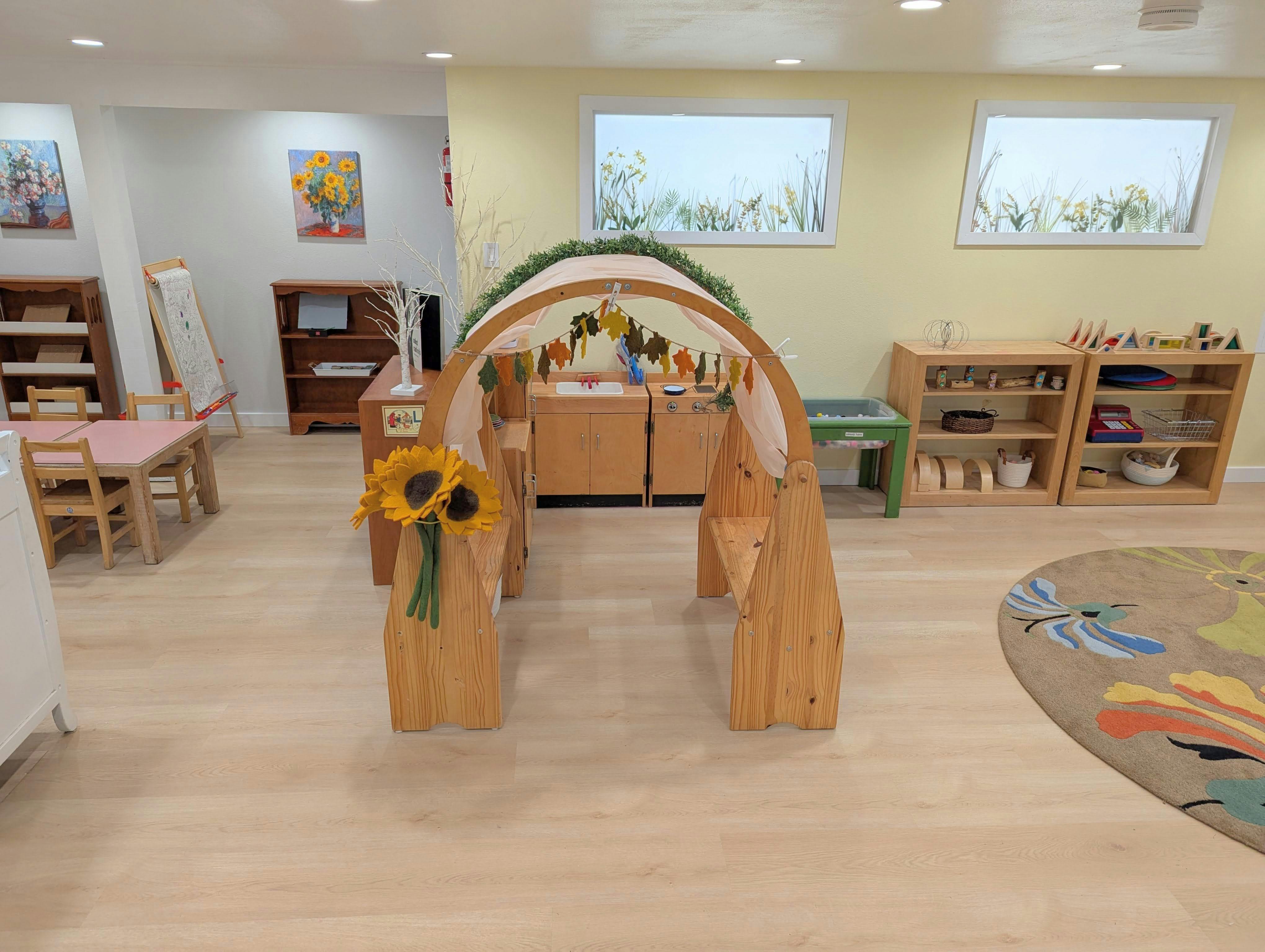 Classroom with wooden archway decorated with sunflowers
