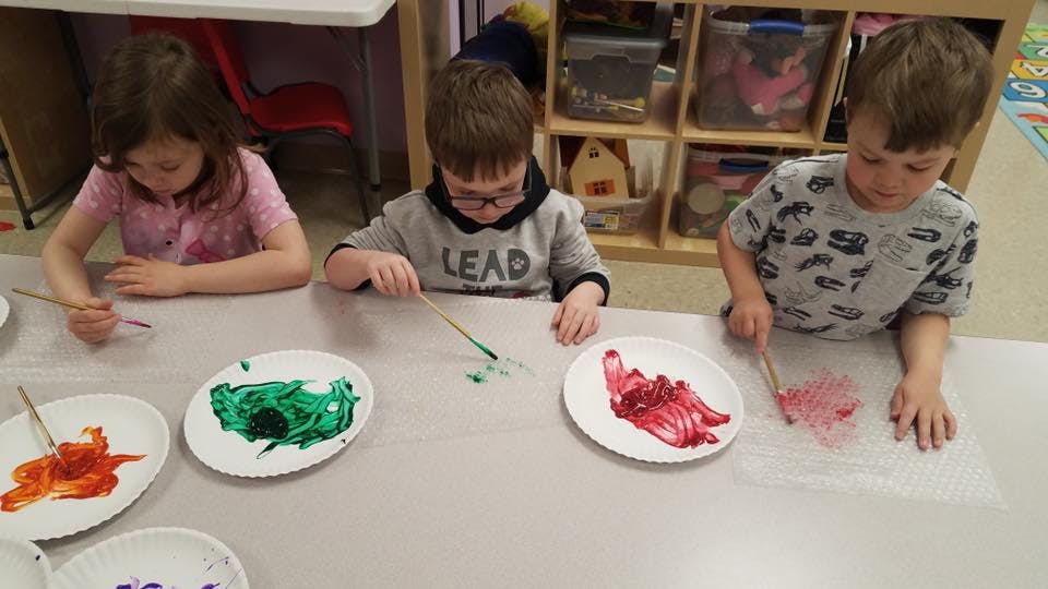 Little Feet And Helpful Hands Childcare (Circle Dr) in Holmen, WI