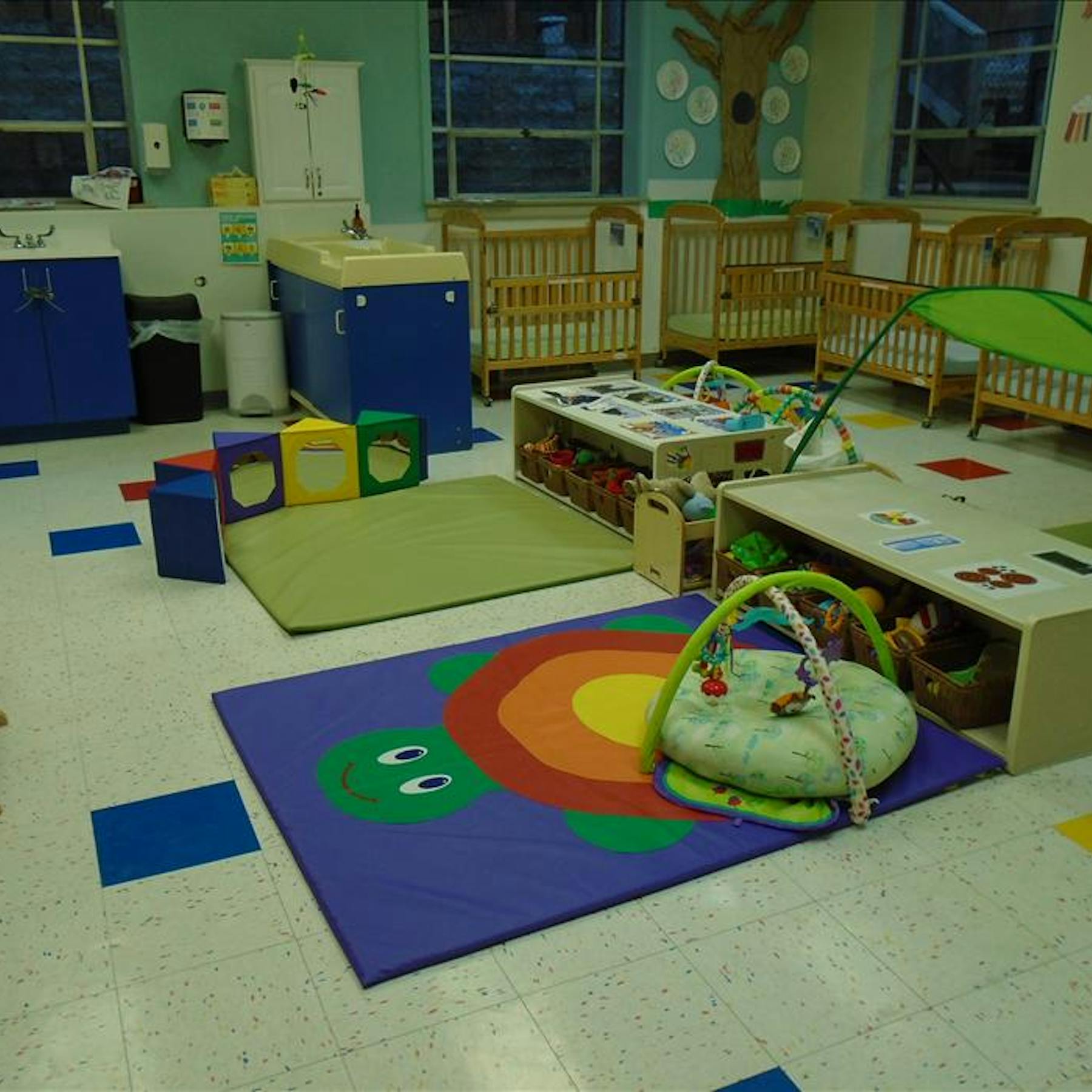 Hampton KinderCare - Daycare in St. Louis, MO - Winnie